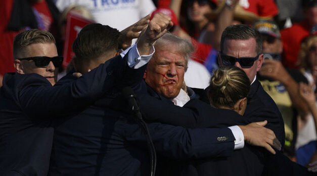El FBI duda de que Trump fuera herido de bala