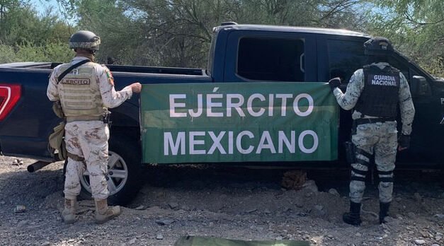 Matan a tiros a dos mujeres estadounidenses en una autopista en México