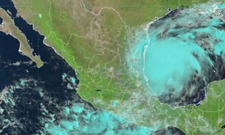 Tormenta tropical “Francine”, a muy poco de convertirse en huracán