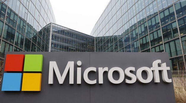 Microsoft echa a empleados que organizaron una vigilia por los palestinos muertos en Gaza
