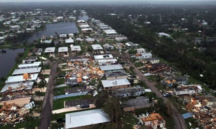 Empleado de FEMA despedido tras pedirle al equipo de socorro que evitara operaciones de rescate a las casas con carteles de Trump tras el huracán en Florida