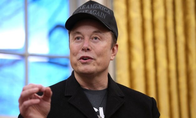 Elon Musk “descubre” 20 millones de personas mayores de 100 años en la base de datos del Seguro Social: esta es la razón por la que figuran en la lista y no reciben beneficios