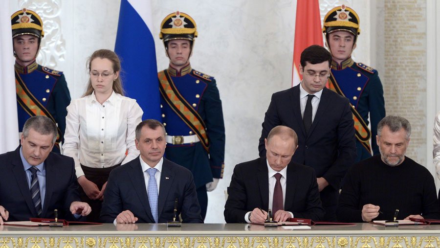 Putin firma decreto para llamar a filas a 160 mil rusos