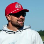 <strong>Ricky Stenhouse Jr. visita Fort Campbell antes del fin de semana de la carrera Cracker Barrel 400</strong>