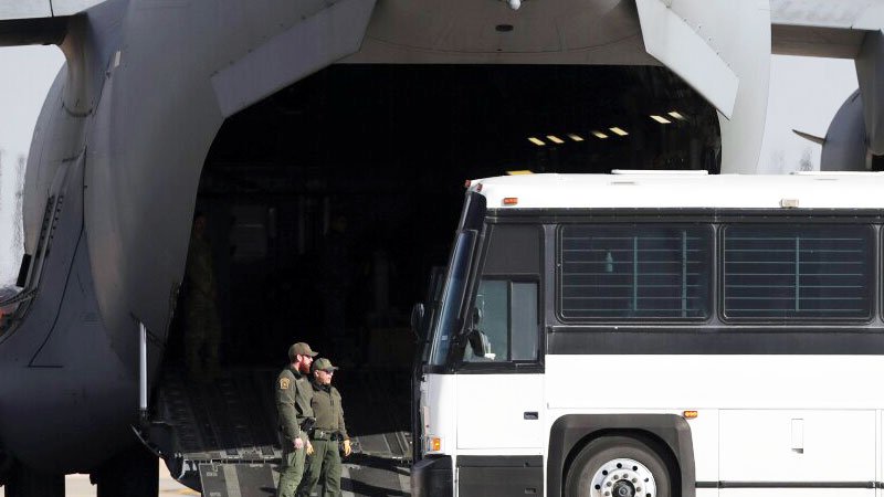 Juez ordena al gobierno de Trump devolver a EEUU a guatemalteco deportado a México