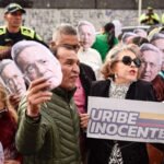 Fiscalía pide nueve años de condena para Álvaro Uribe