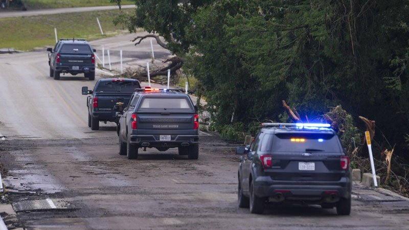 Trump promete apoyo federal tras inundaciones mortales en Texas