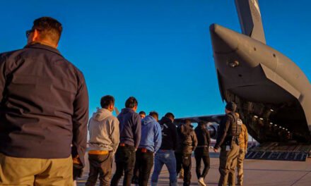 Un estimado de 50 años, Trump tardaría en cumplir promesa de deportaciones, según investigadora