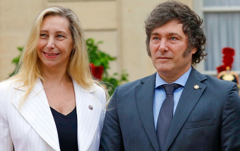 Dólares, audios y ‘coimas’: el escándalo que desata una tormenta política en Argentina