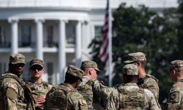 El presidente Trump envió la Guardia Nacional llegará a Memphis para combatir el crimen