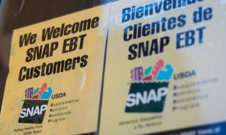 El gobernador de Tennessee busca claridad sobre la política SNAP del USDA para inmigrantes legales