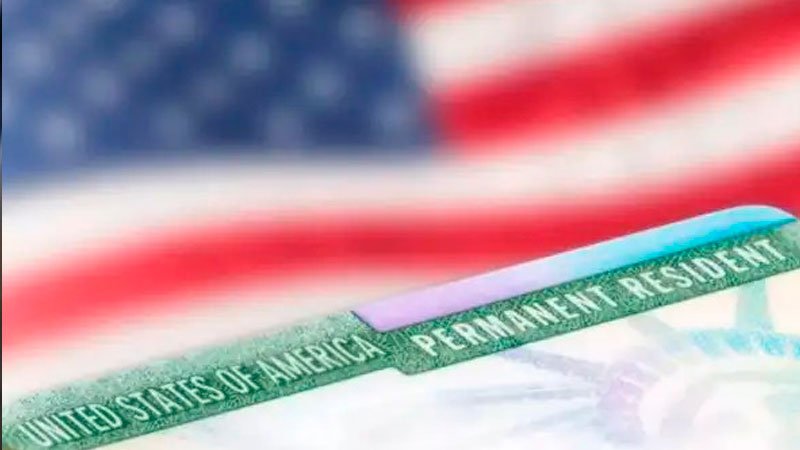 <strong>Líderes de Tennessee denuncian política federal que suspende solicitudes de residencia permanente para 200.000 refugiados</strong>