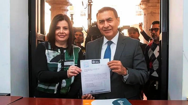 Entregan terna al Congreso para elegir al titular de la Fiscalía Anticorrupción