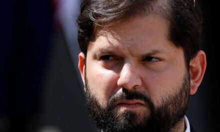 Chile condena que EE.UU. impusiera sanciones contra tres funcionarios