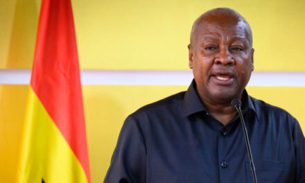 Presidente africano insta a “reconocer la injusticia más grave en la historia de la humanidad”