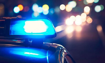 Detective en coche recibe disparos en Nashville