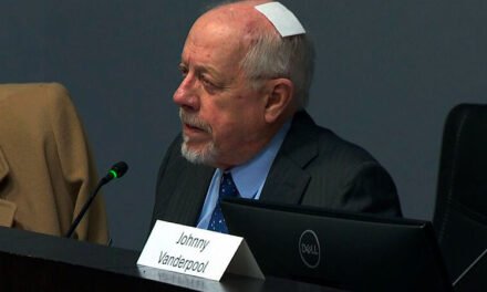 La comisión de Nashville celebra su primera reunión para examinar cómo NES manejó la respuesta a la tormenta de hielo invernal