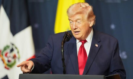 “No voy a aprender su maldito idioma”, Trump en un encuentro con líderes latinoamericanos