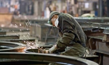 Cómo los aranceles de Trump al acero y al aluminio impactan los precios un año después