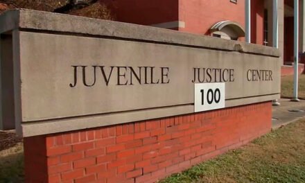 Propuesta permitiría recluir a niños de crianza en centros juveniles en Tennessee