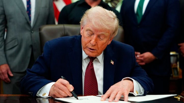 Trump ordena una inversión de 50 millones de dólares en investigación sobre drogas psicodélicas, incluyendo la ibogaína, para el TEPT y el TBI.