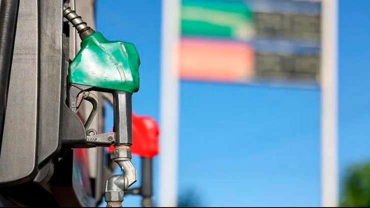 <strong>Sheinbaum anuncia revisiones del SAT a gasolineras por altos precios del diésel</strong>