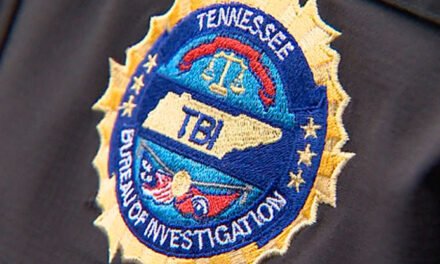 Agentes involucrados en tiroteo mortal durante un control de tráfico en el condado de Hickman; la Oficina de Investigaciones de Tennessee (TBI) está investigando