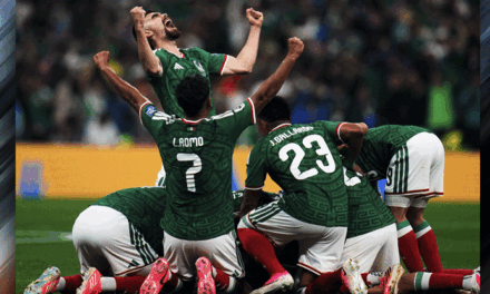 Después de 40 años, México clasifica a pre-finales y elimina a Ecuador para avanzar en el Mundial