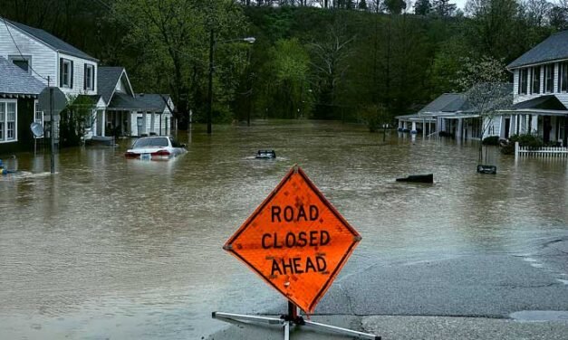 Las inclemencias del tiempo afectan al centro de Tennessee con inundaciones y daños causados ​​por la tormenta
