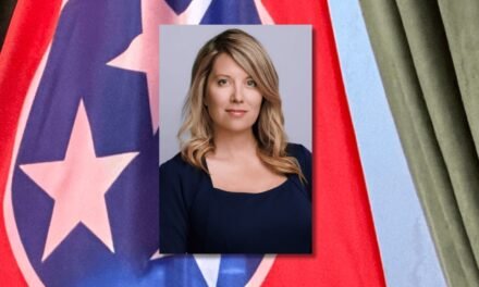 La candidata demócrata Jerri Green afirma que Tennessee necesita un nuevo liderazgo de cara a la histórica contienda por la gobernación.