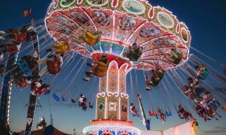 El estado ordena el cierre del columpio gigante de la feria del condado de Wilson después de que una falla dejara 9 heridos
